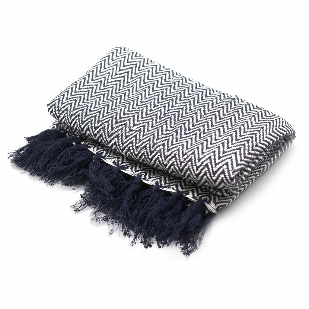 Navy Zigzag Cotton Throw with Tassels – 125 x 150 cm – view 2