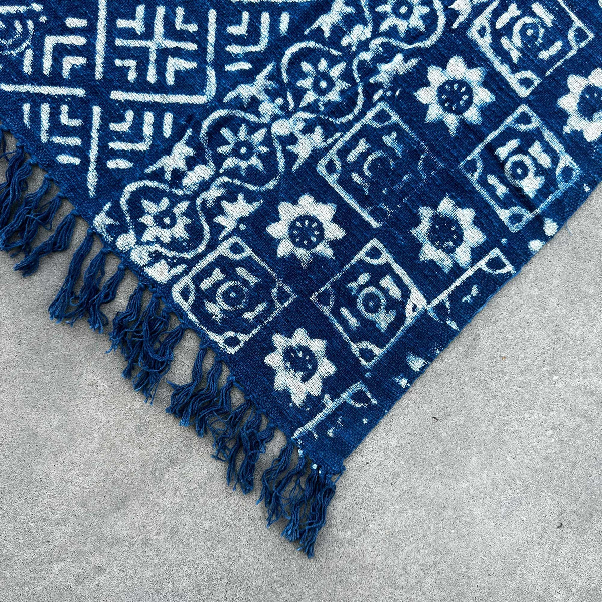 Handmade Indigo Throw - 170x120cm - Desi Stripes – view 2