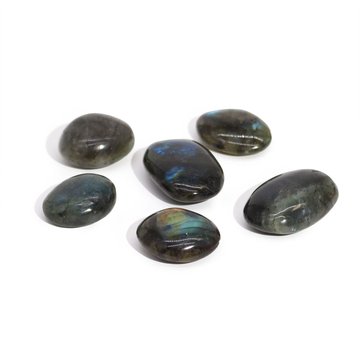Madagascar Labradorite Palm Stone 35-50mm – view 3