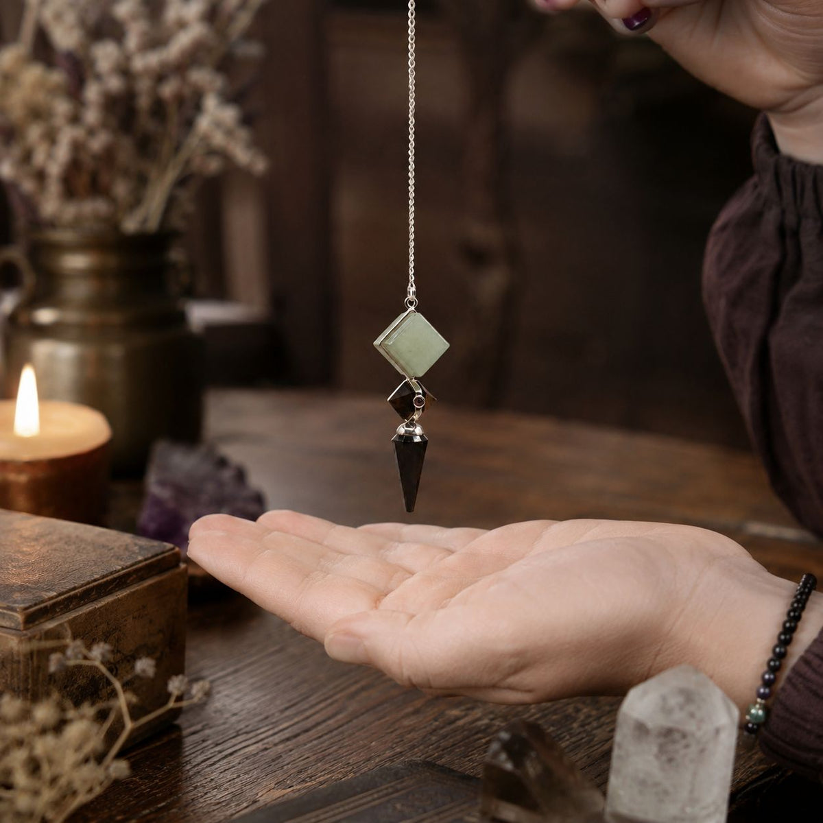 Builder of Realms Pendulum - Agate, Aventurine, Tiger Eye – view 3
