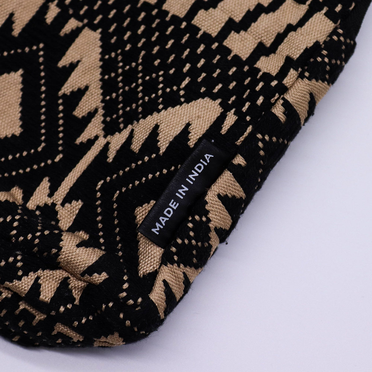 Desert Loom Geometric Jacquard Cross Body Bag 40x20cm – view 5
