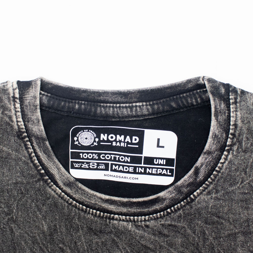 Nomad Sari Stonewashed T-Shirt - Compass of Life - Charcoal - Large – view 3