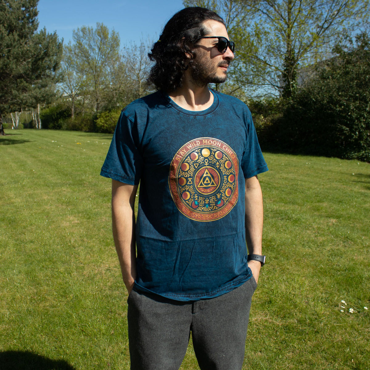 Nomad Sari Stonewashed T-Shirt - Stay Wild Moon Child - Blue - Medium – view 8