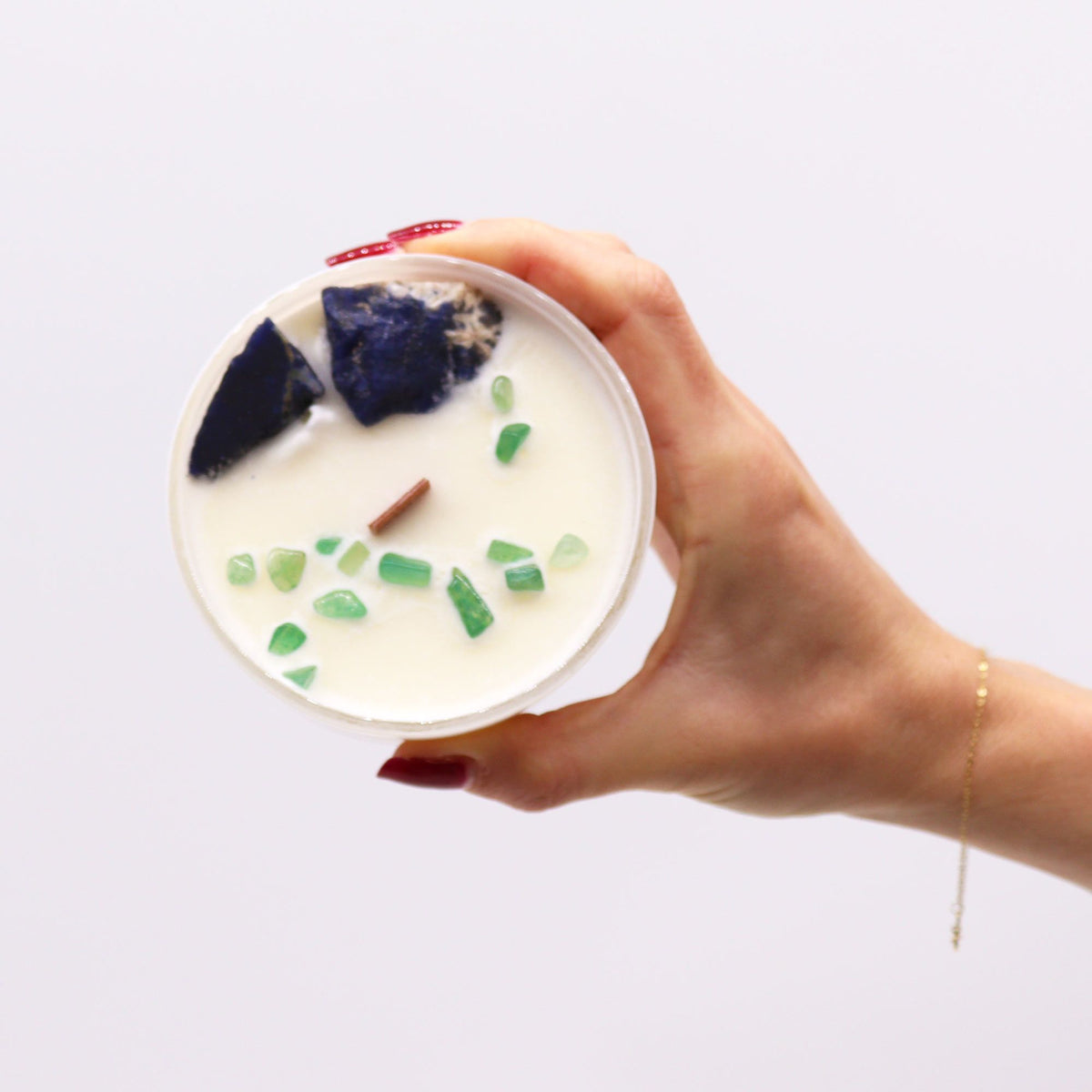 Throat Chakra Crystal Candle - Gentle Reasons with Sodalite – view 2