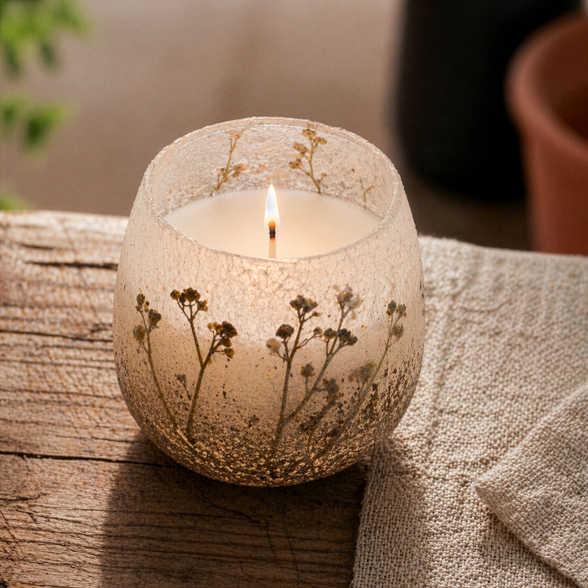 Medium Glass Jar Candle - Wildlight Woods – view 5
