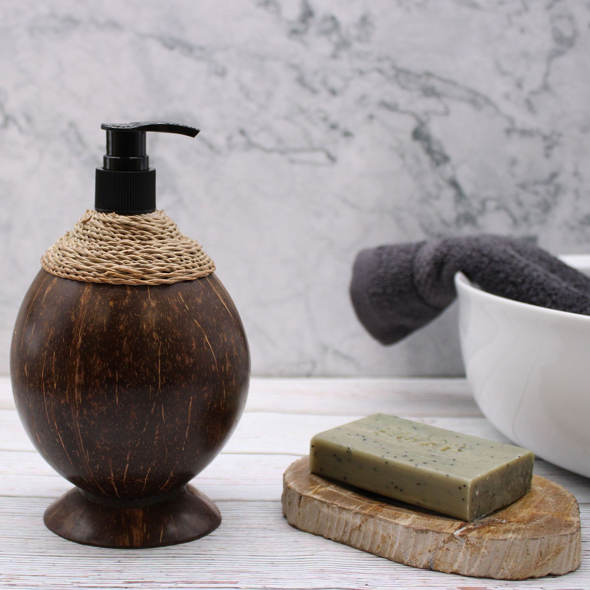 Natural Coconut Wood Soap Dispenser 150ml – view 4