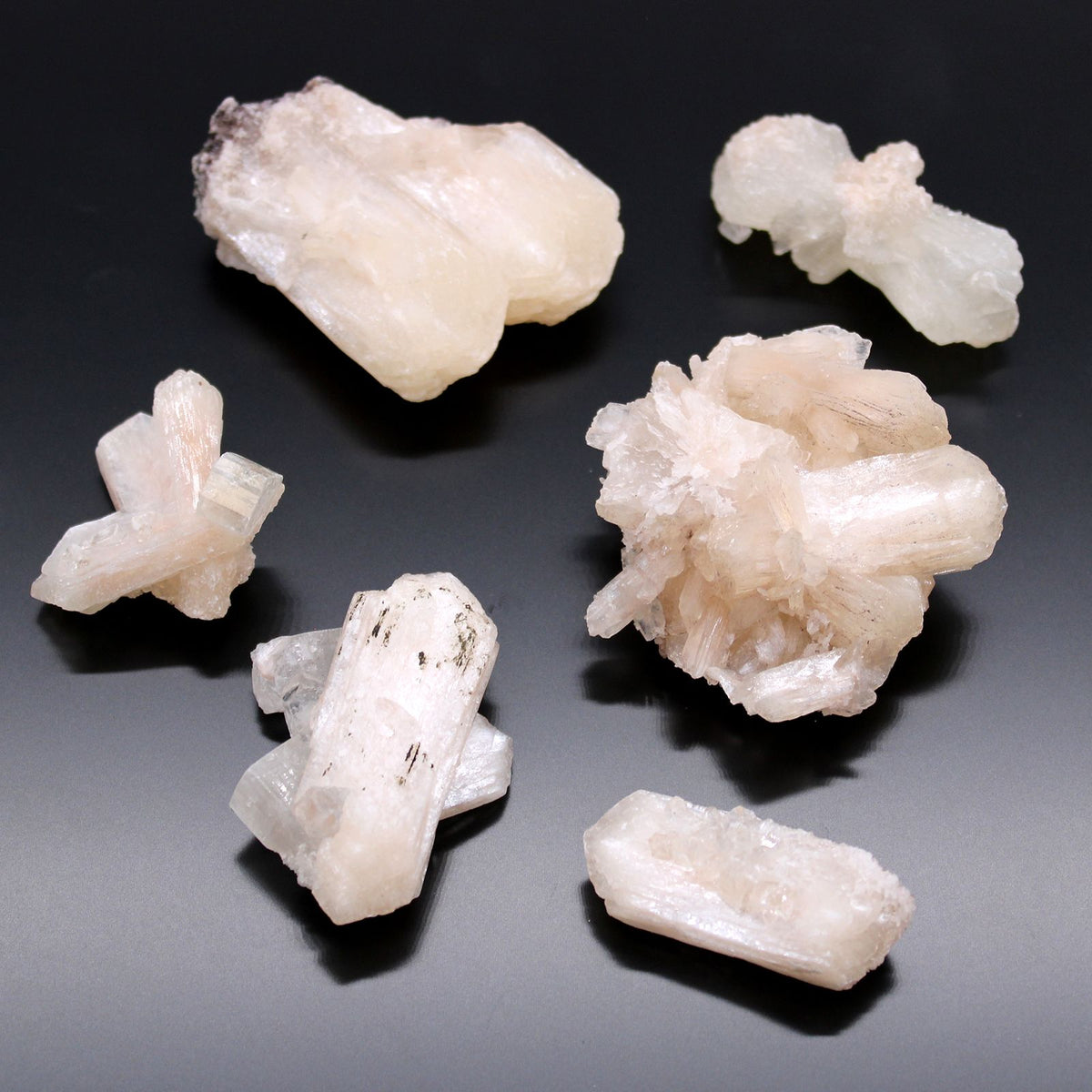 Stilbite with Apophyllite Cluster Specimen 20-30mm – view 9