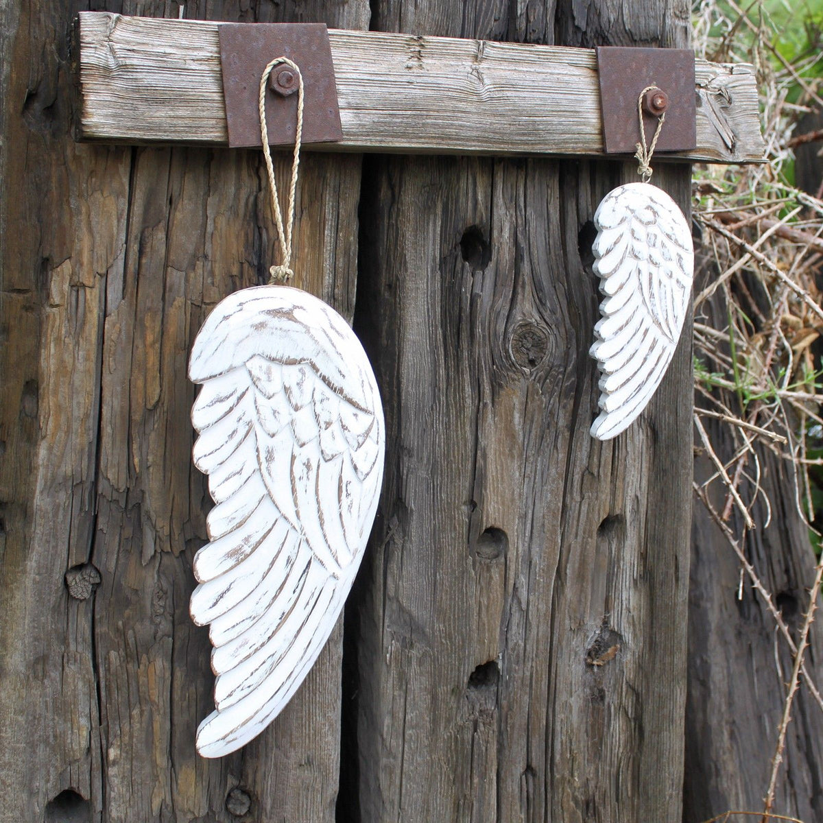 Small Hand Carved Angel Wing Wall Decor, 18 cm – view 4