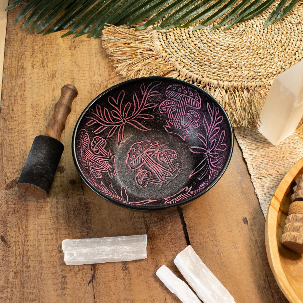 Aluminium Singing Bowl - Magic Mushroom - Pink (20cm) – view 5