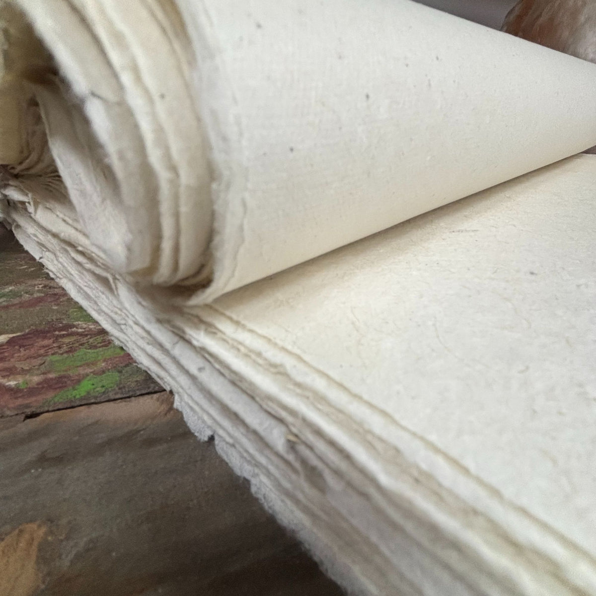 Lokta Wrapping Paper 51x76cm, 5gsm Plain, Pack of 5 – view 2