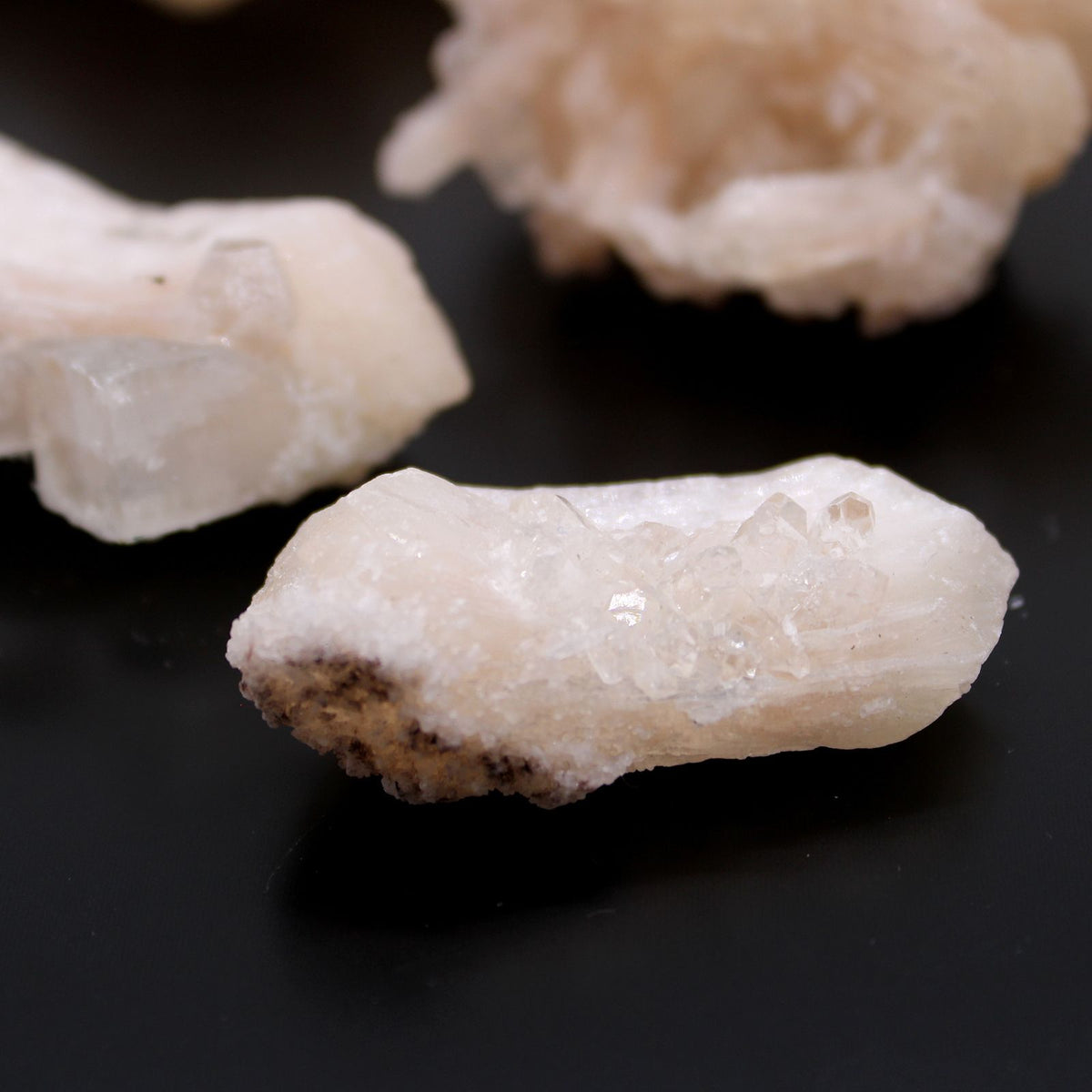 Stilbite with Apophyllite Cluster Specimen 20-30mm – view 5