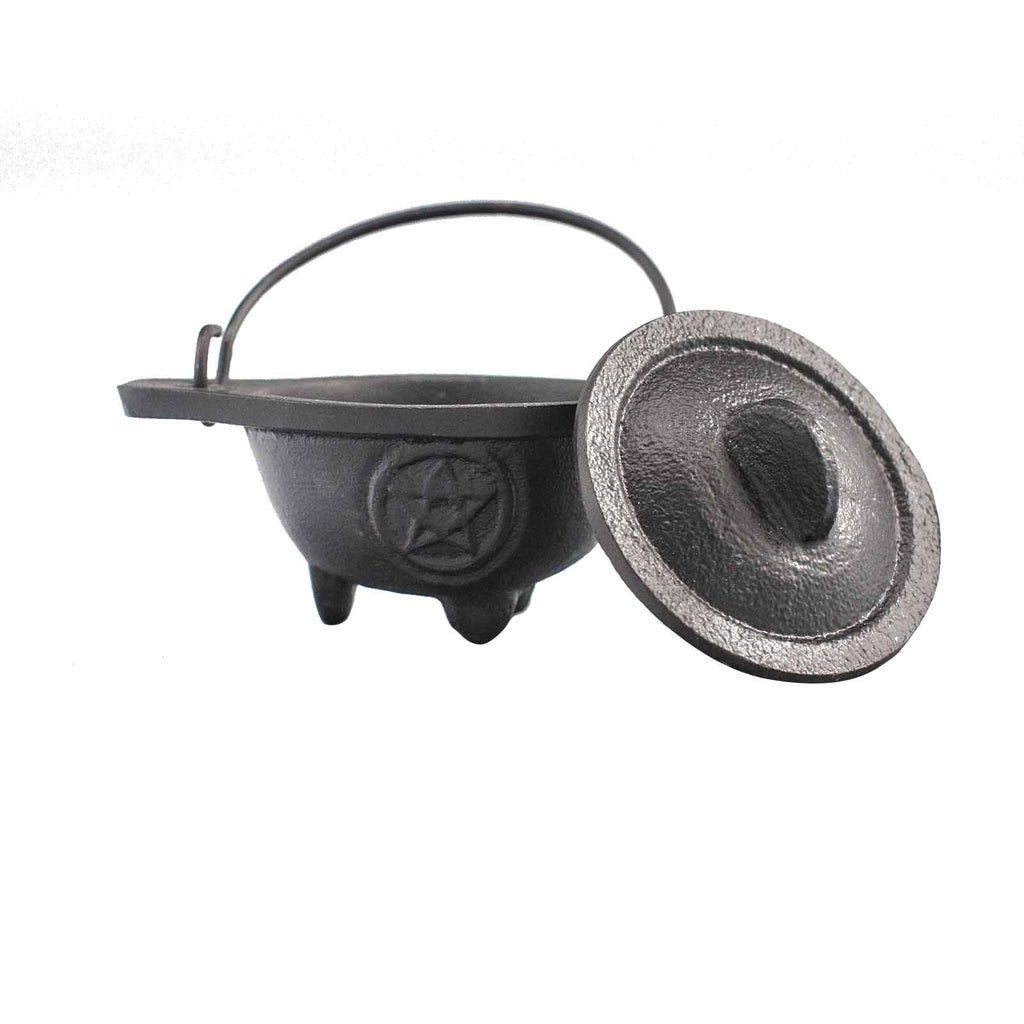 Cast Iron Cauldron with Pentagram 5x9cm – view 2