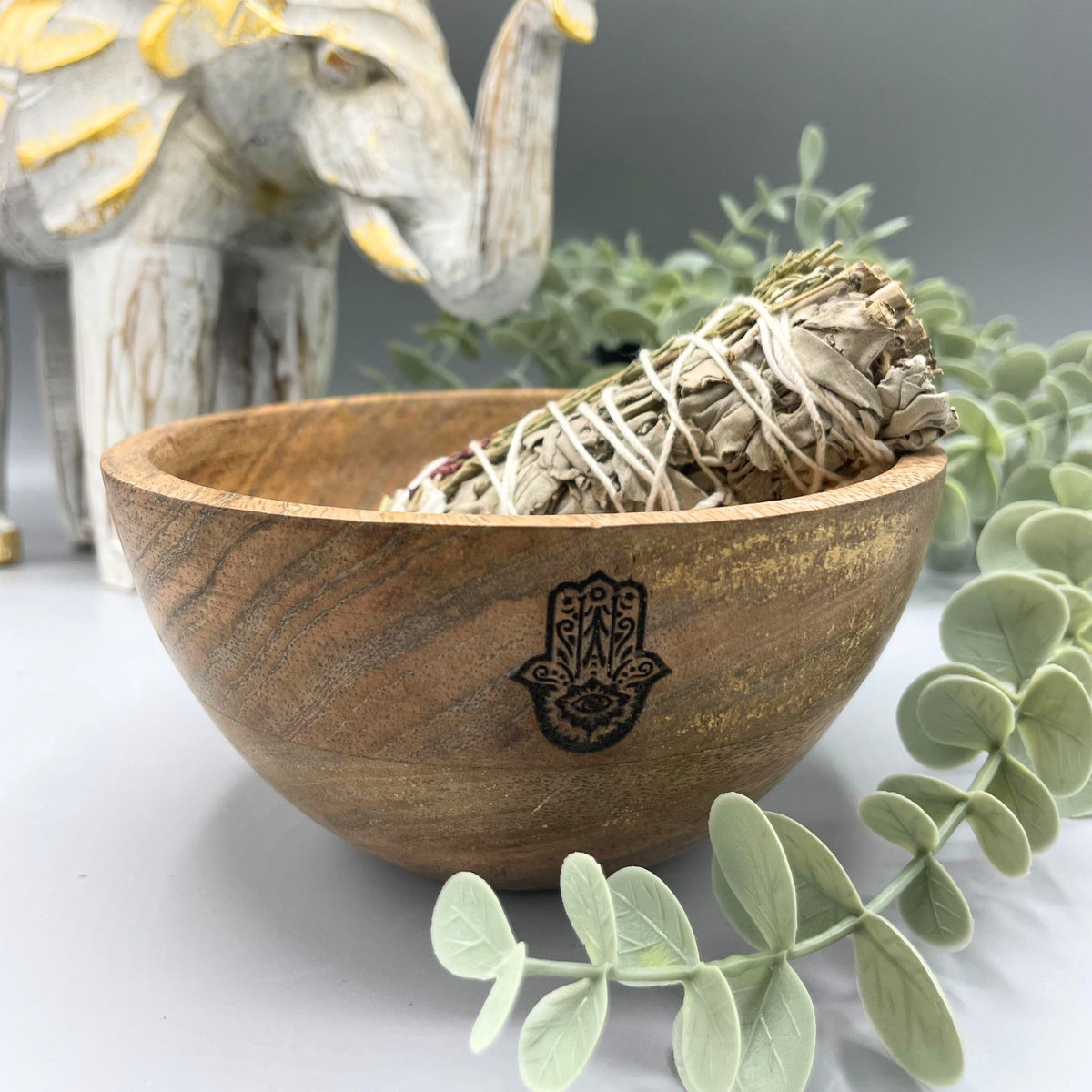 Wooden Ritual Offering Bowl - Hamsa - 14x7cm – view 2