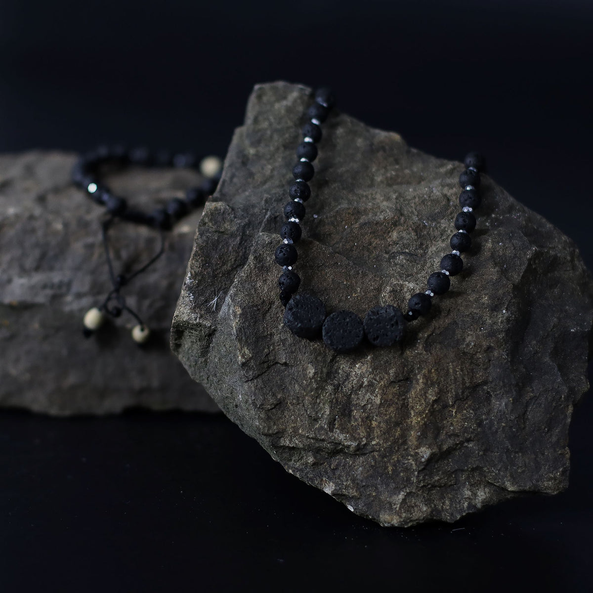 Lava Stone Necklace 42cm - Connection to Nature – view 7