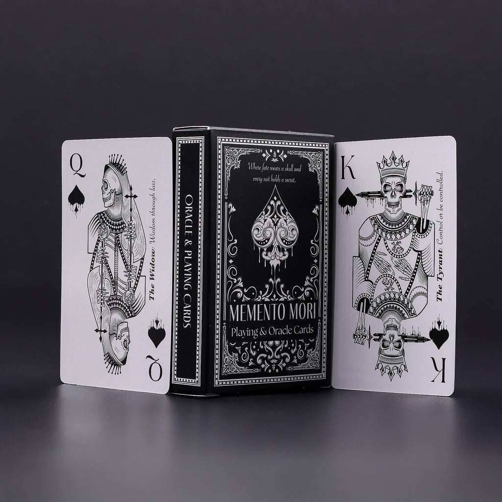 Memento Mori Gothic Playing and Oracle Cards – view 11