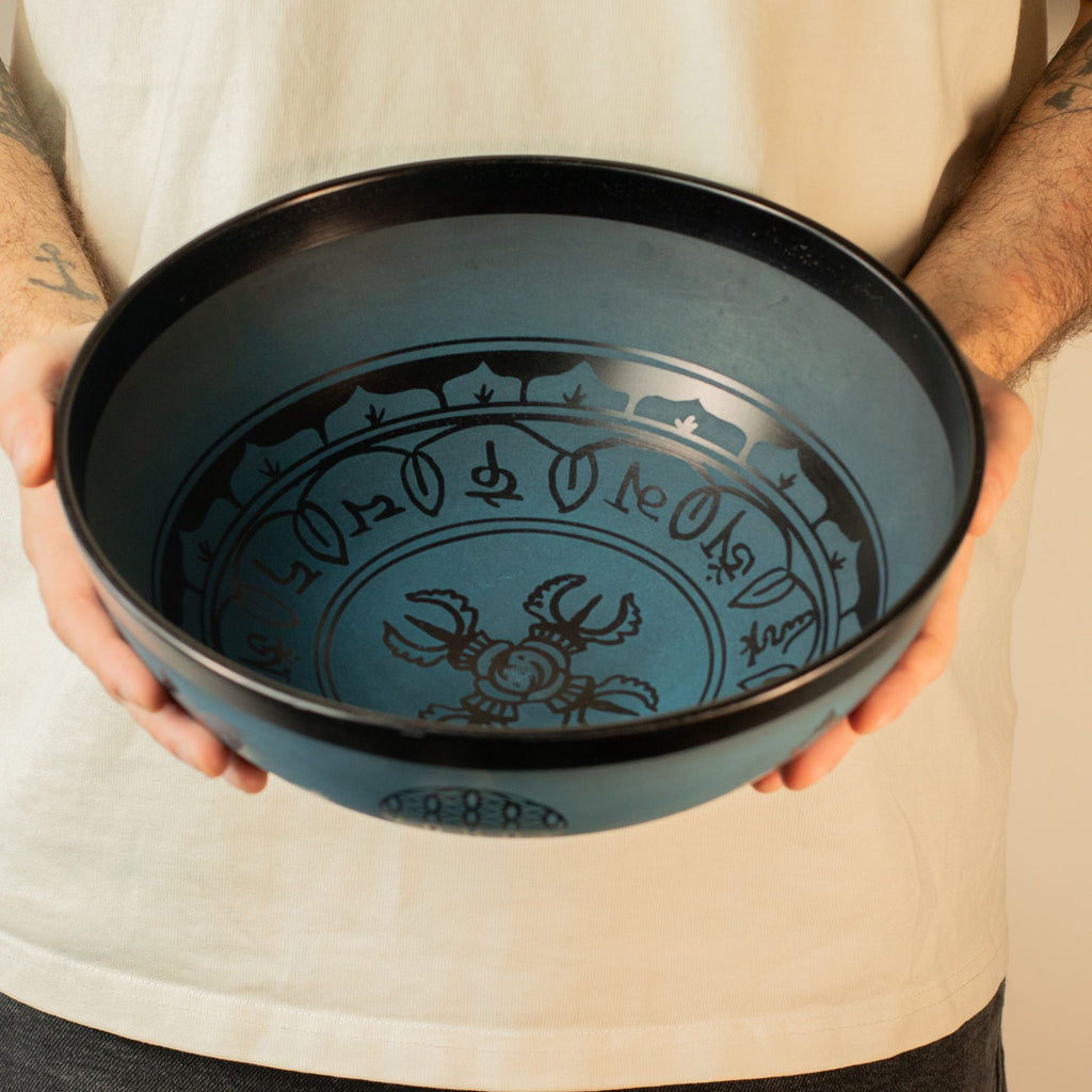 Large Aluminium Singing Bowl - Double Dorje Design, Blue (27cm) – view 6