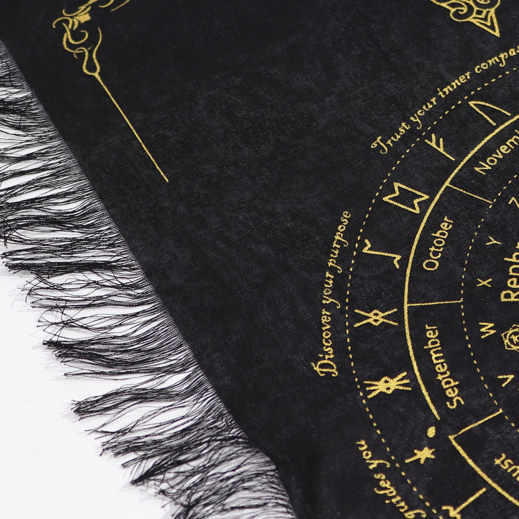 Ancient Witch Sun Face Pendulum Cloth - Black & Gold