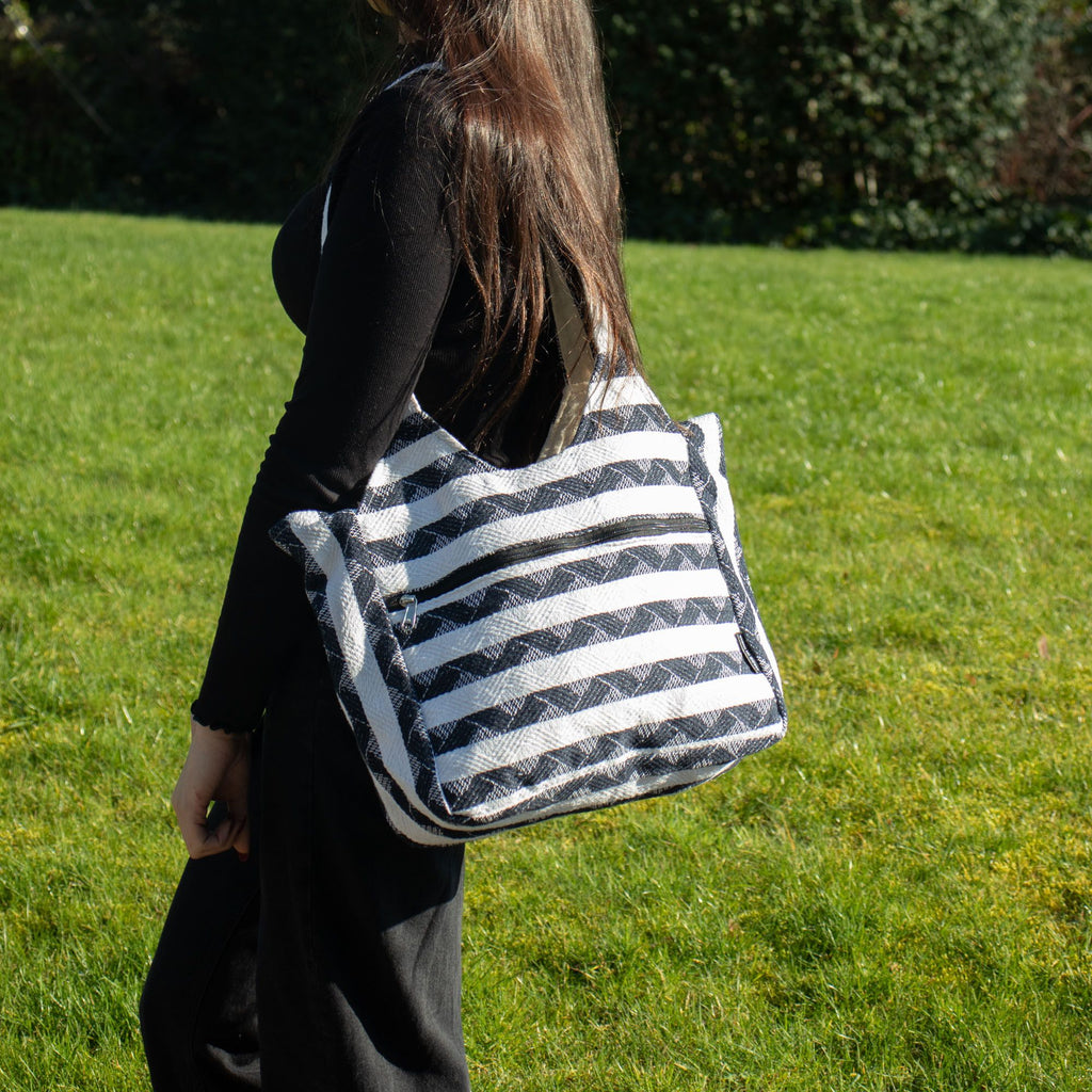 Atlas Nomad Navy Jacquard Tote Bag 35x35cm – view 6
