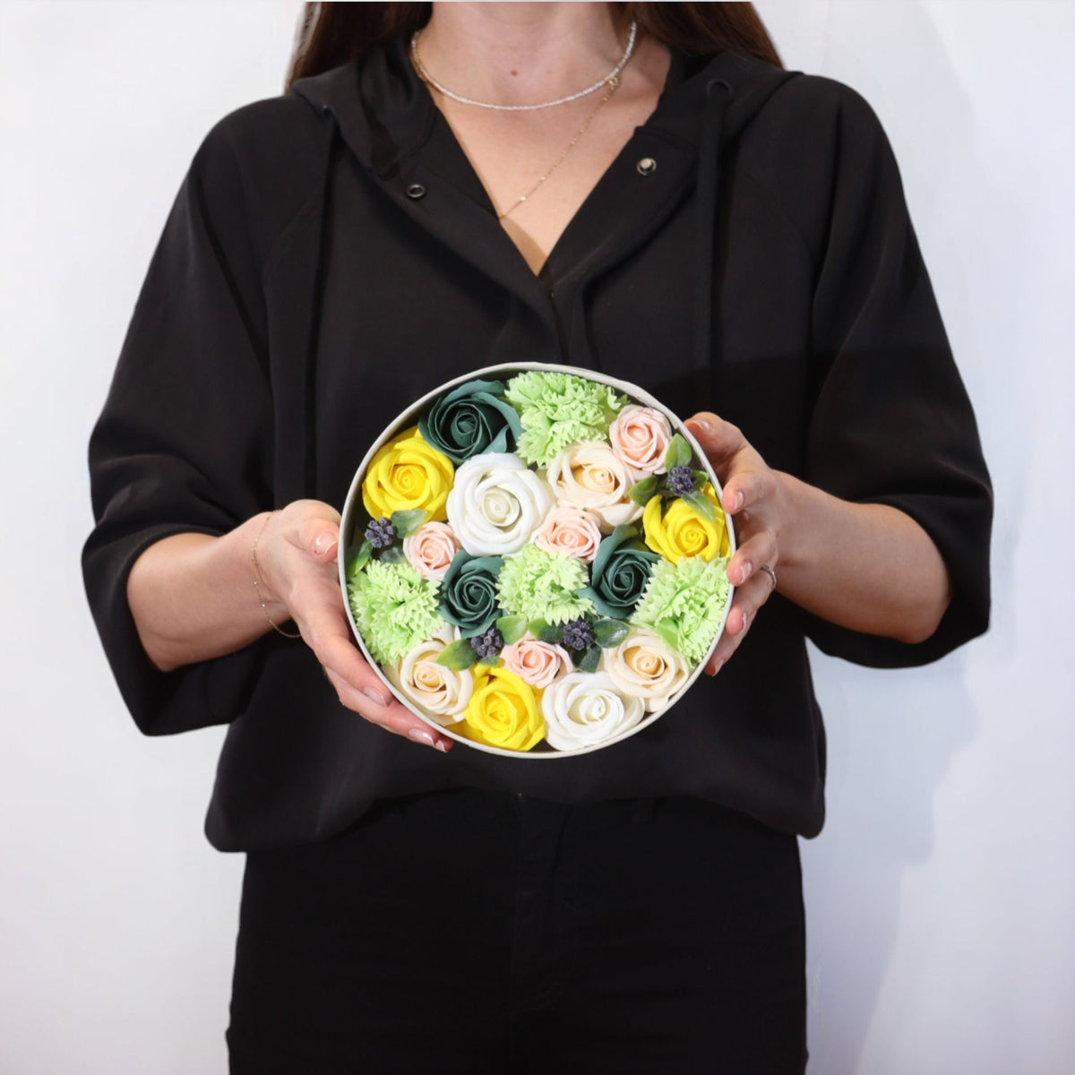 Round Soap Flower Gift Box - Spring Yellow & Green – view 2