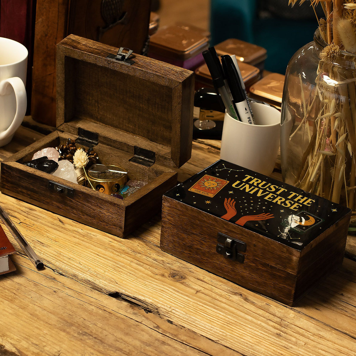 Medium Enamelled Box - Trust the Universe – view 3