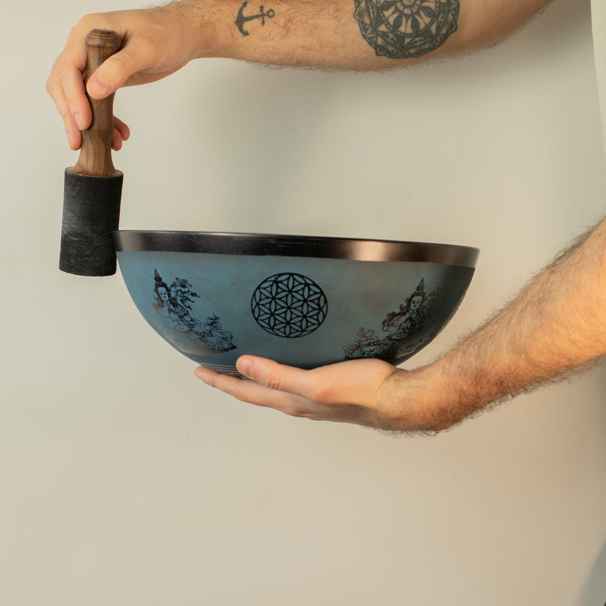 Large Aluminium Singing Bowl - Double Dorje Design, Blue (27cm) – view 7