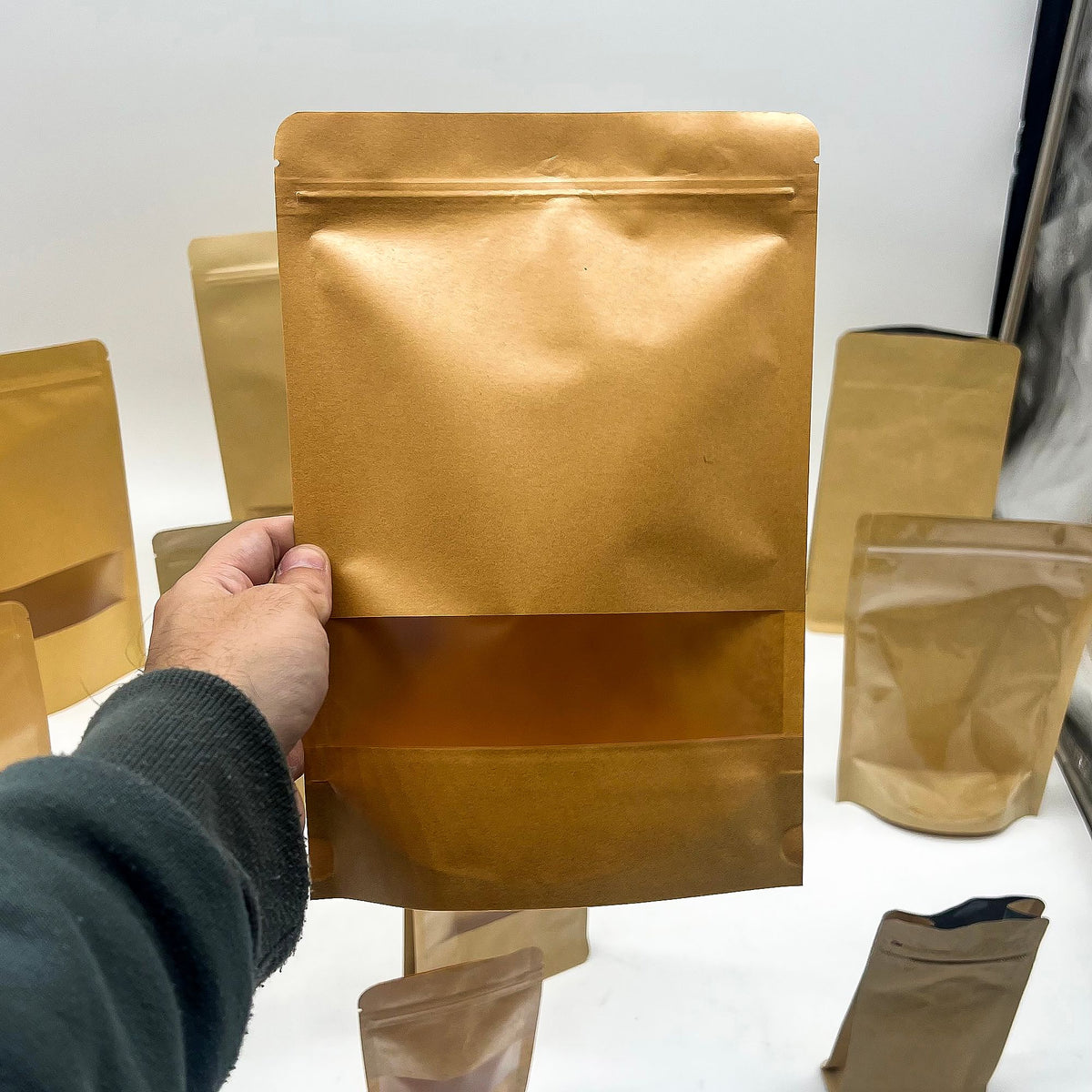 Kraft Window Bags 16x23 cm, Pack of 10 – view 5