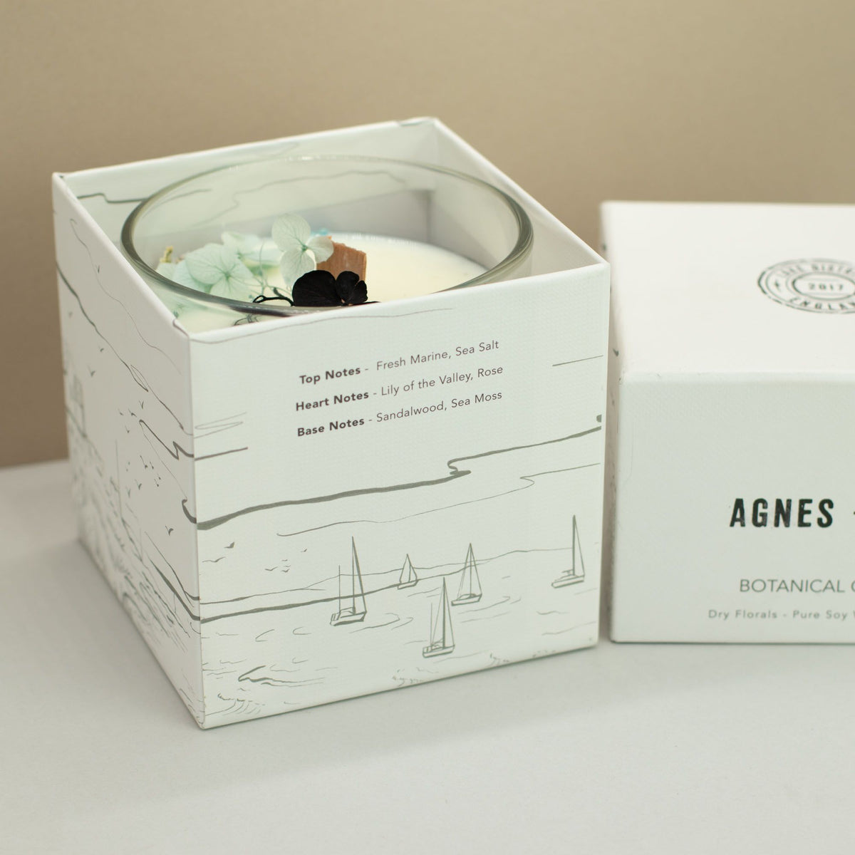 Agnes + Cat Botanical Soy Wax Candle - Sea Salt & Moss – view 10