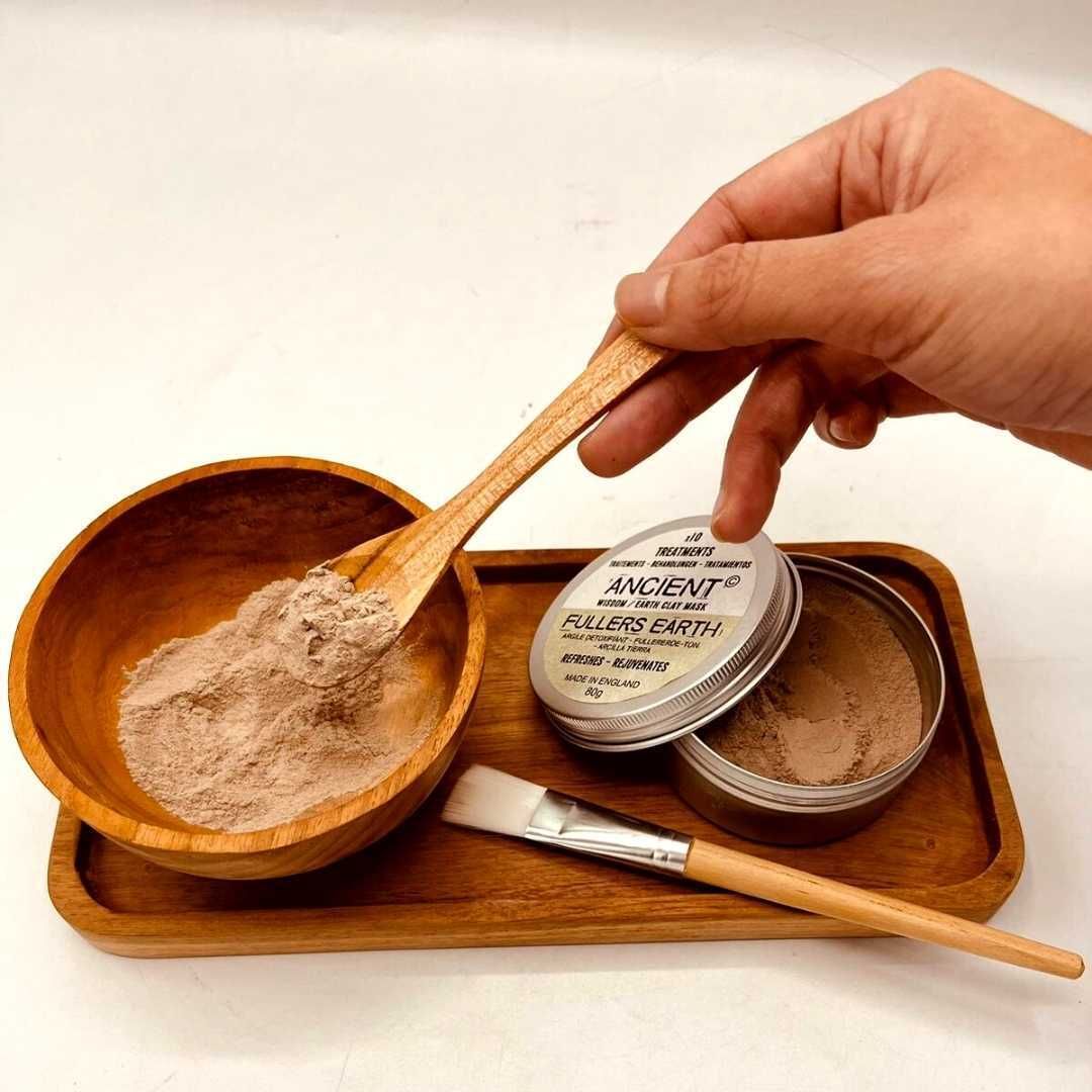 Teak Wood Clay & Wax Application Set with Bowl and Plate – view 2