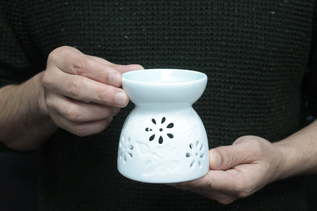 Classic White Oil Burner with Teal Well - Floral – view 2