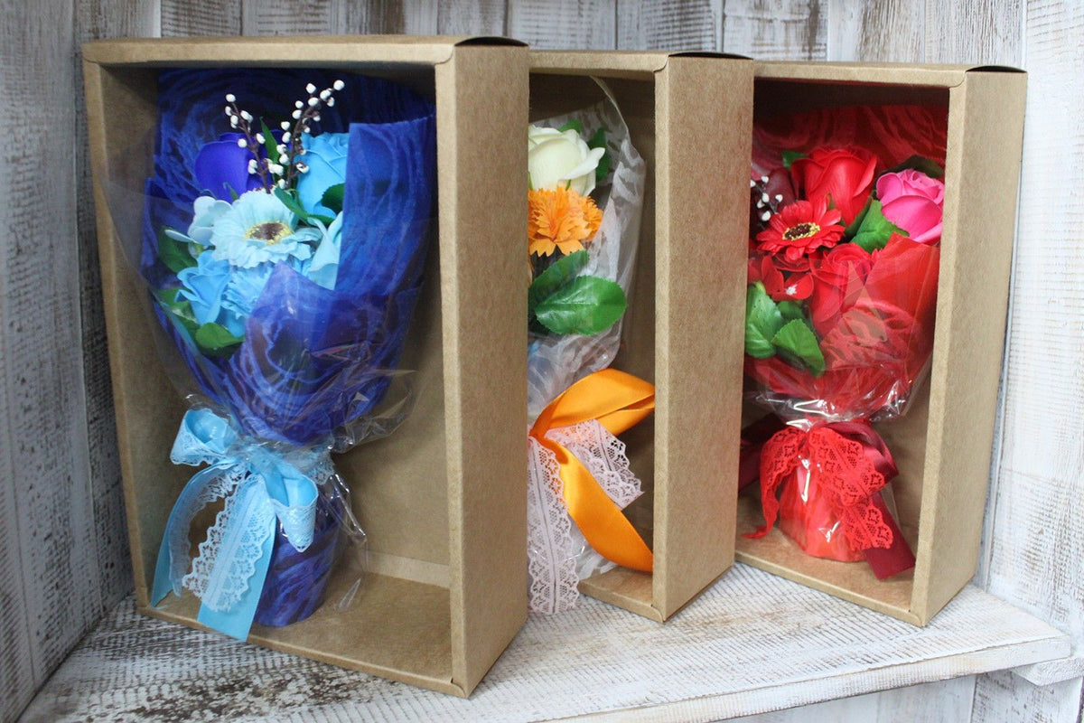 Boxed Soap Flower Bouquet - Red – view 4