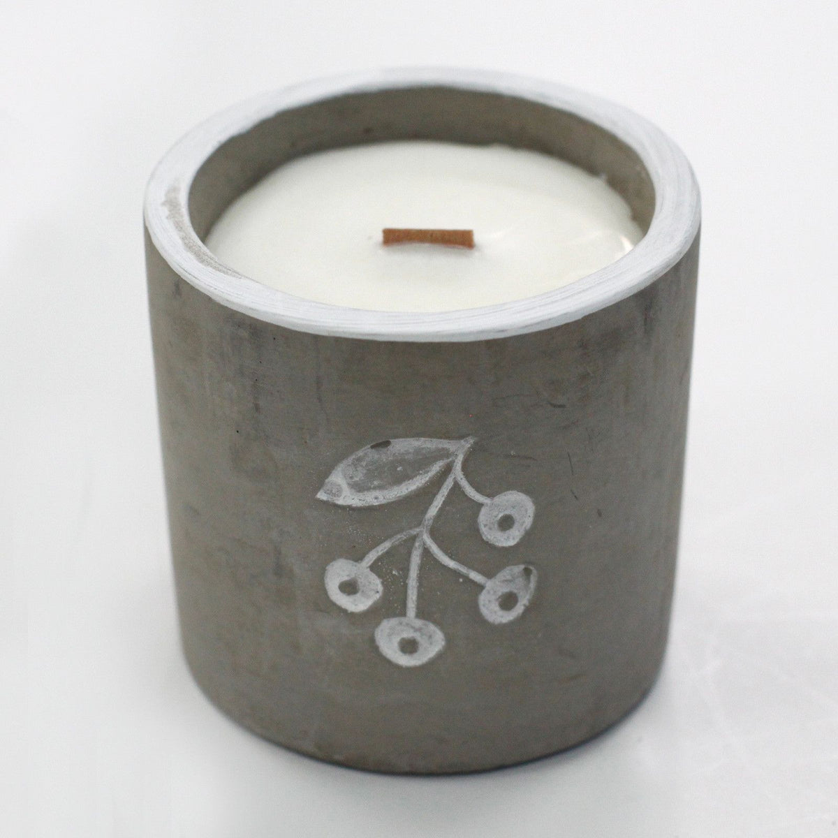 Concrete Wooden Wick Candle - Juniper & Sweet Gin – view 5