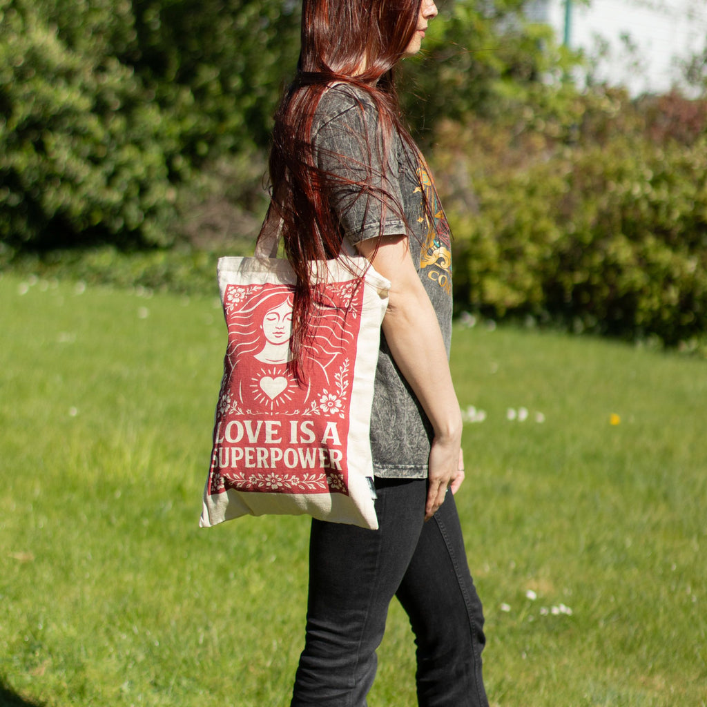 Nomad Sari Toni Tote Bag - Love is a Super Power - Natural – view 7