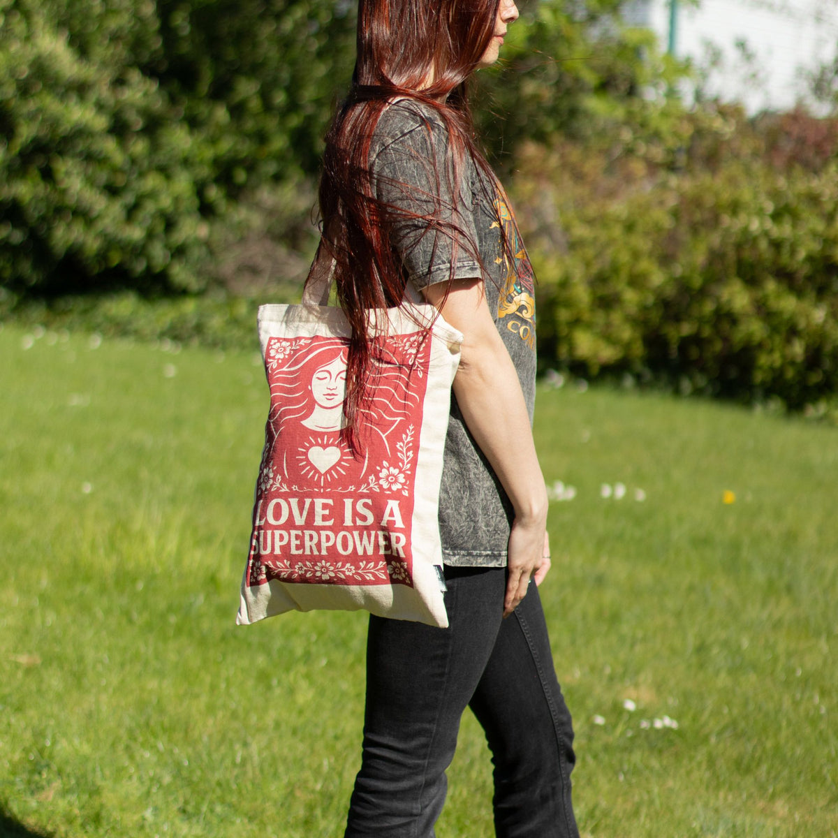 Nomad Sari Toni Tote Bag - Love is a Super Power - Natural – view 7