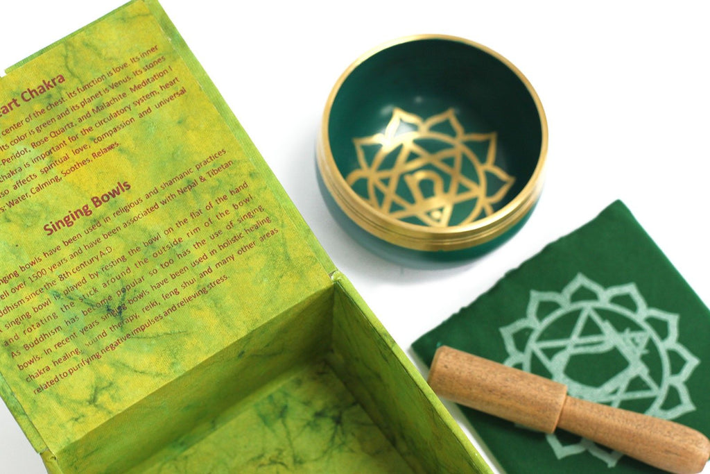 Heart Chakra Singing Bowl - Green Brass
