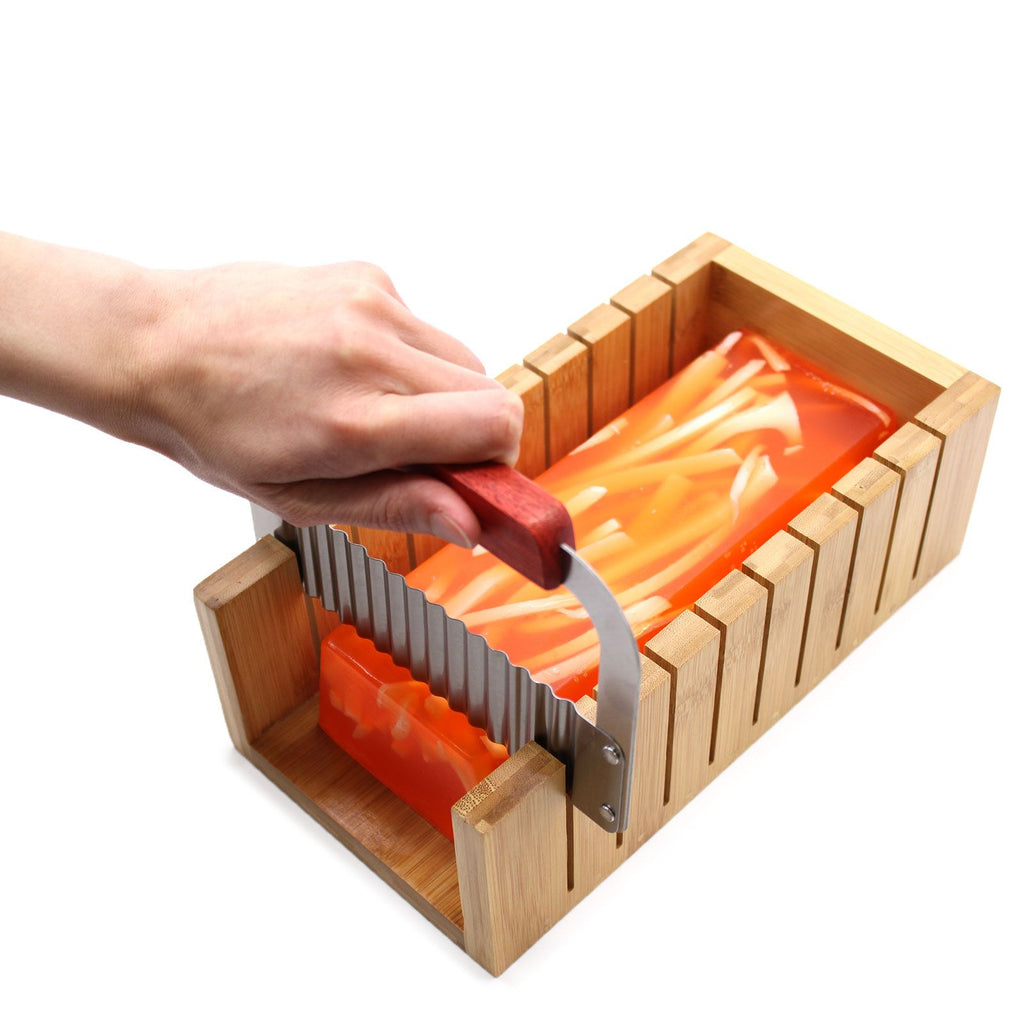 Wooden Soap Cutter Set - Wavy and Straight – view 12