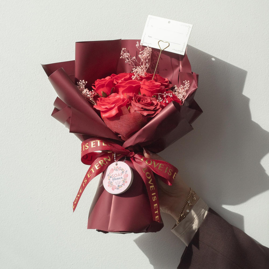 Red Soap Rose Bouquet - Love Is Eternal Gift Card – view 6