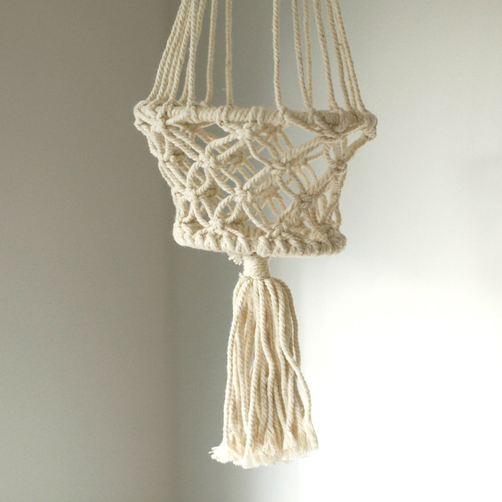 Small Macrame Plant Hanger, 75cm – view 10