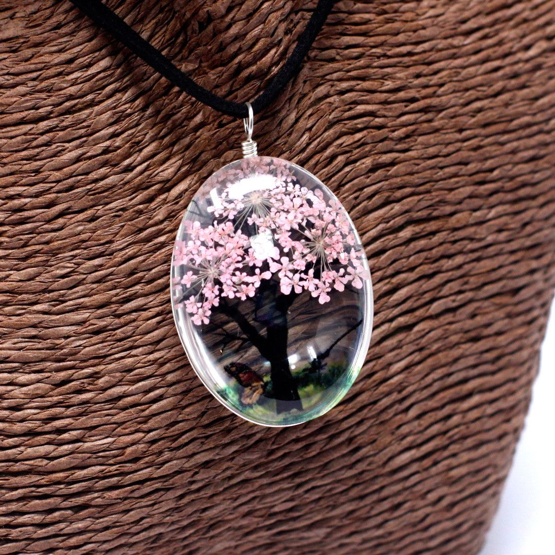Tree of Life Pressed Flower Jewellery Set - Pink – view 3