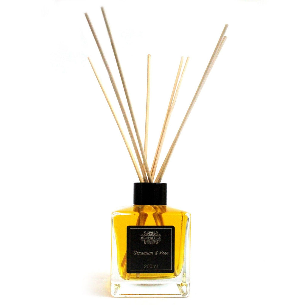 Geranium and Rose Essential Oil Reed Diffuser 200ml – view 4
