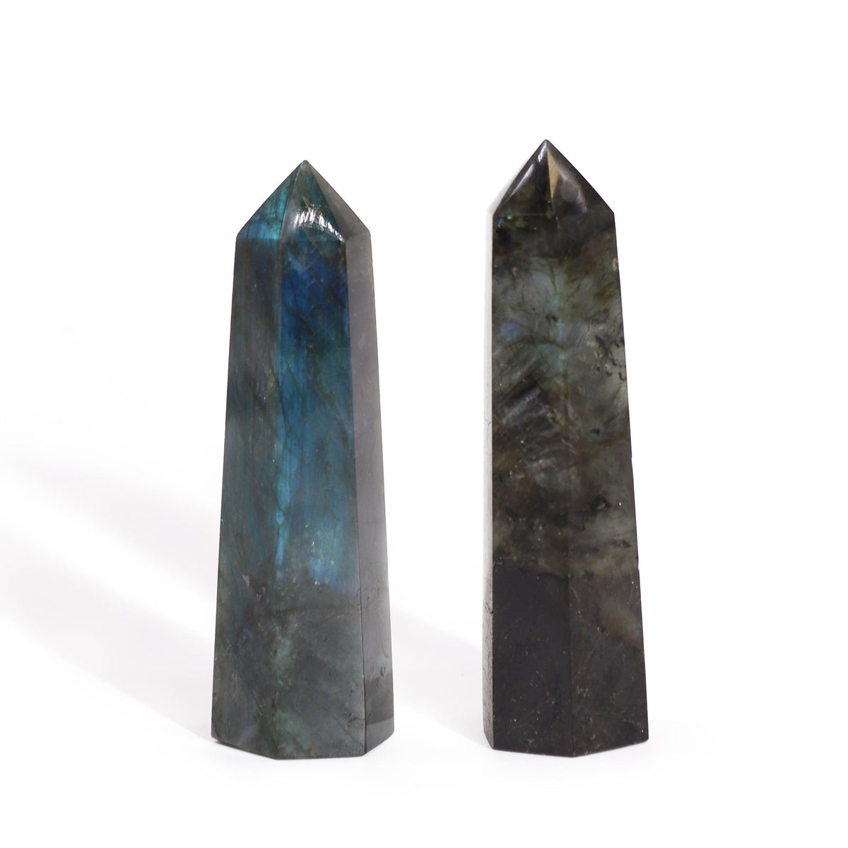 Madagascar Labradorite Point (approx 75g, 8-9cm) – view 3