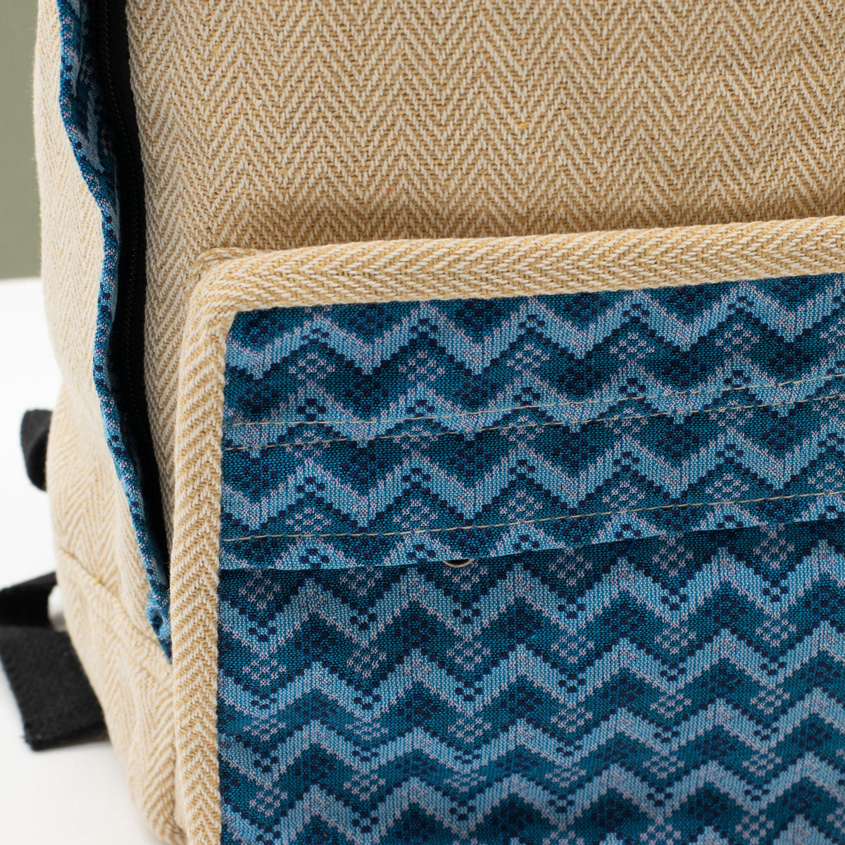 Large Kathmandu Backpack - Dhaka Design (39x28x13cm) – view 4
