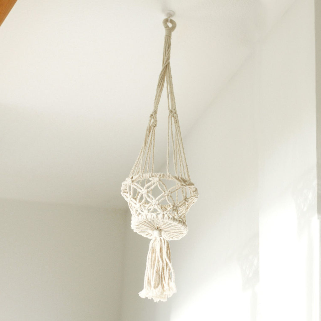 Small Macrame Plant Hanger, 75cm – view 2