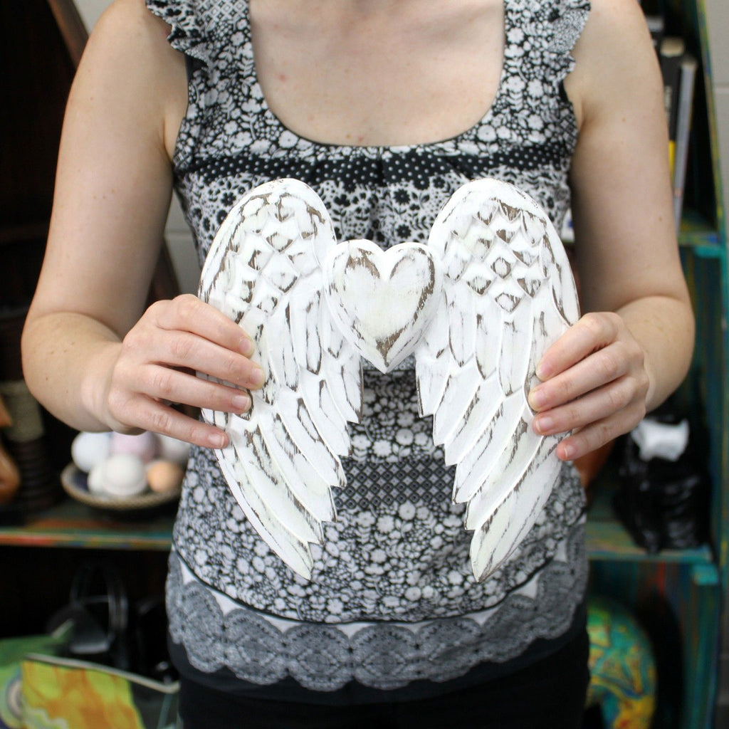 Hand Carved Double Angel Wing and Heart, 24 cm – view 3
