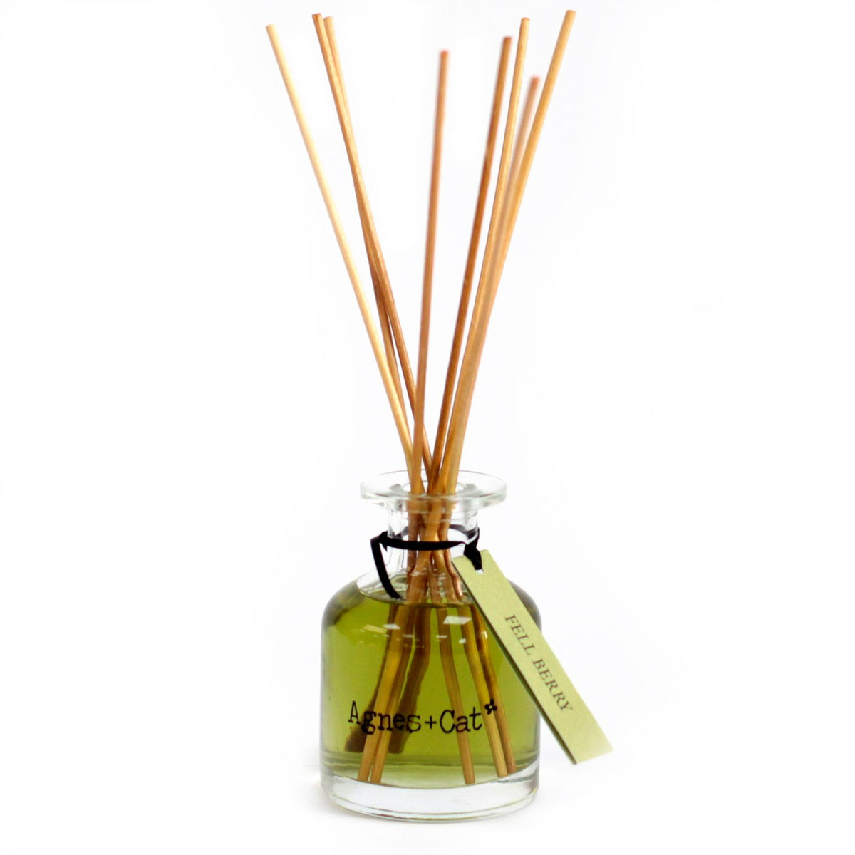 Agnes and Cat Reed Diffuser 140ml - Fell Berry – view 5