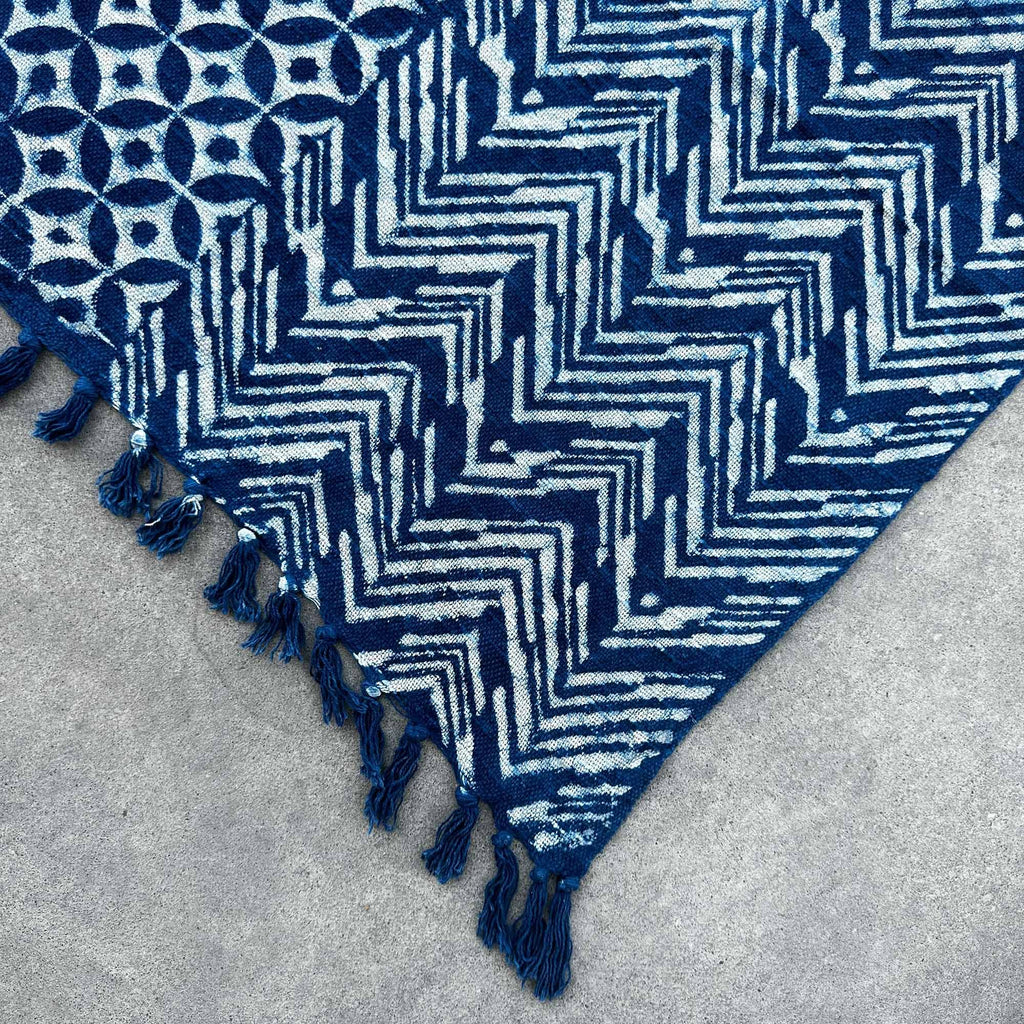 Handmade Indigo Throw - 170x120cm - Namoona Waves – view 2