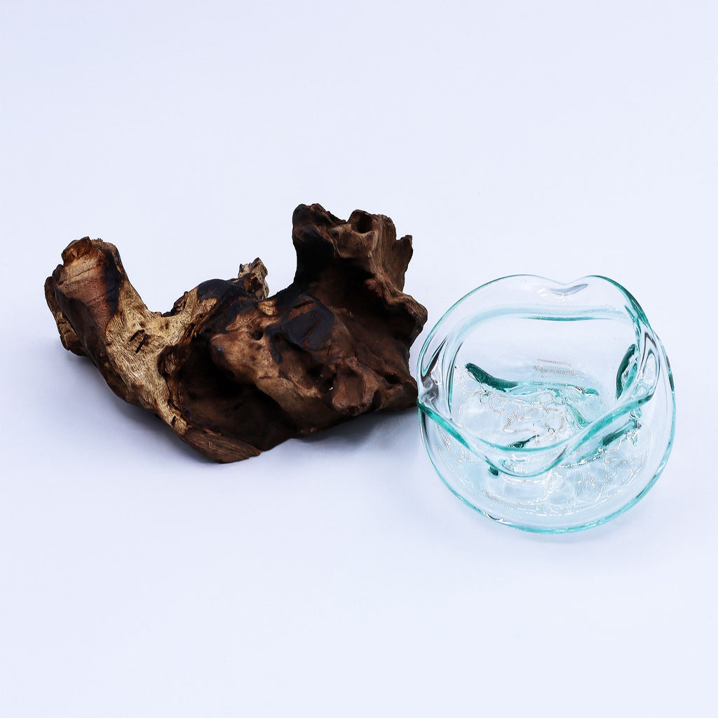 Molten Glass Wavy Bowl on Wood 18cm – view 6