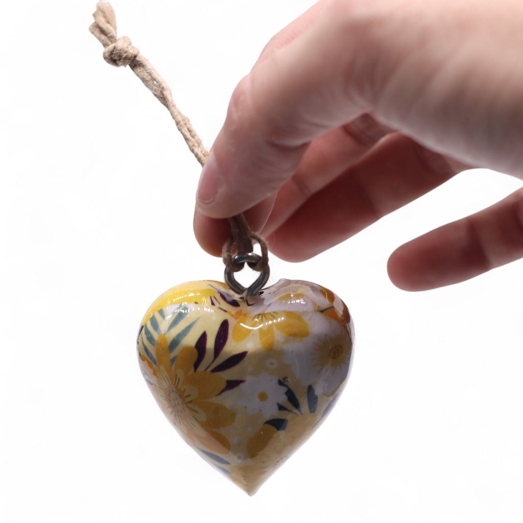 Large Wood Heart Decoration, Yellow Floral – view 3