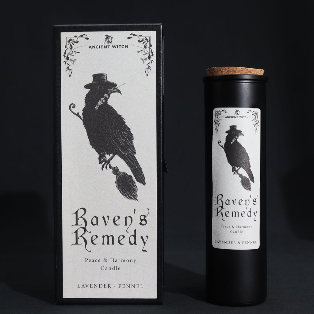 Ancient Witch Ravens' Remedy Ritual Candle - Lavender & Fennel – view 3