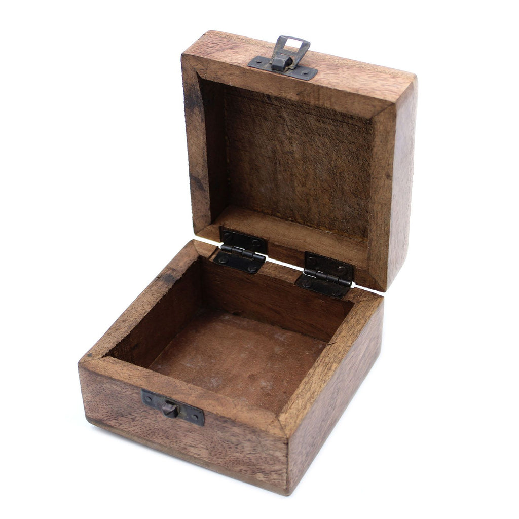 White Wash Mango Wood Box, Aztec Design, 10x10cm – view 4