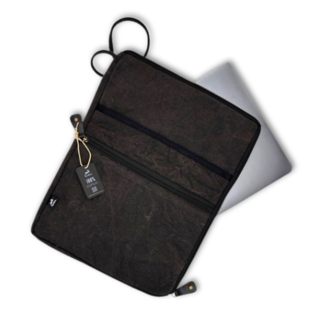 Stonewash Large Laptop Pouch - Charcoal - 30x40cm – view 2